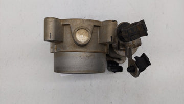 2017 Buick Rendezvous Throttle Body P/N:04891970AC 04891970AB Fits Fits 2014 2015 2016 2018 OEM Used Auto Parts