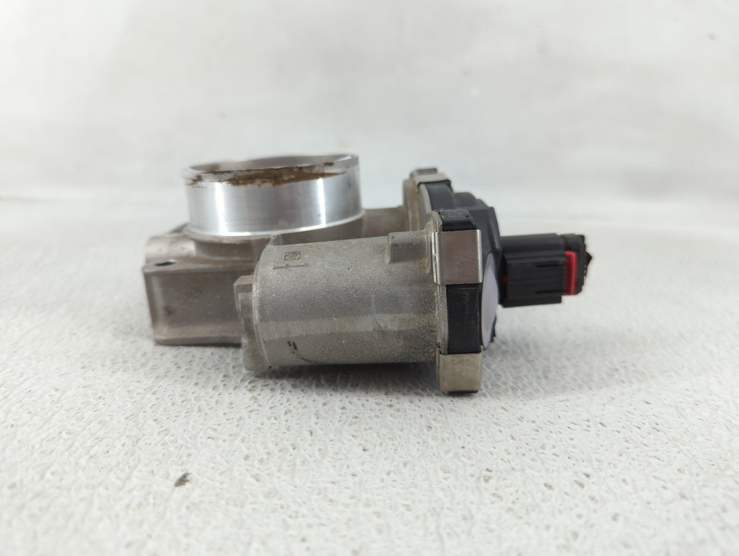 2016-2017 Buick Verano Throttle Body P/N:12670834AA Fits Fits 2016 2017 OEM Used Auto Parts - Oemusedautoparts1.com