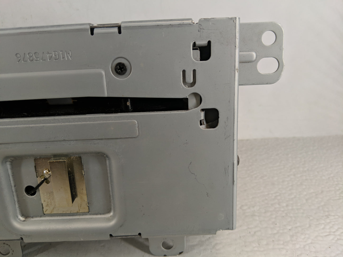 2015-2016 Buick Verano Radio AM FM Cd Player Receiver Replacement P/N:84062126 Fits Fits 2014 2015 2016 2017 OEM Used Auto P