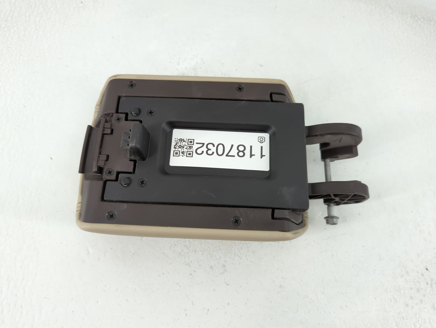 2015-2017 Buick Verano Center Console Armrest Cover Lid P/N:635028596 Fits Fits 2015 2016 2017 OEM Used Auto Parts - Oemused