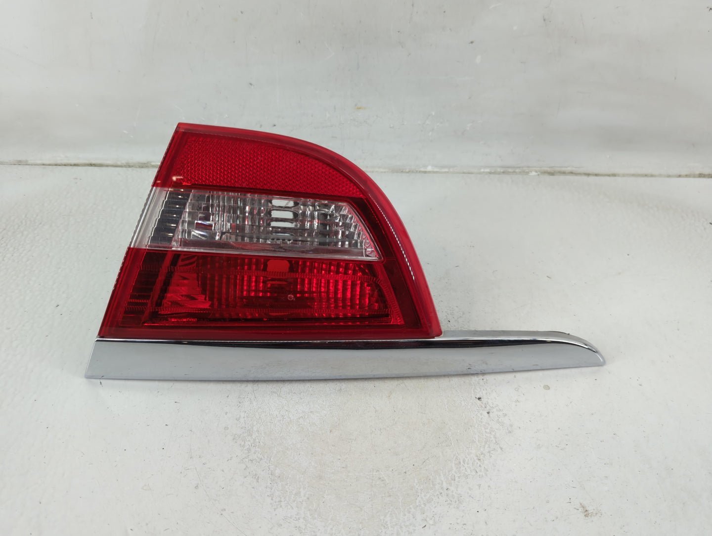 2012-2017 Buick Verano Tail Light Assembly Passenger Right OEM P/N:22985776 Fits Fits 2012 2013 2014 2015 2016 2017 OEM Used