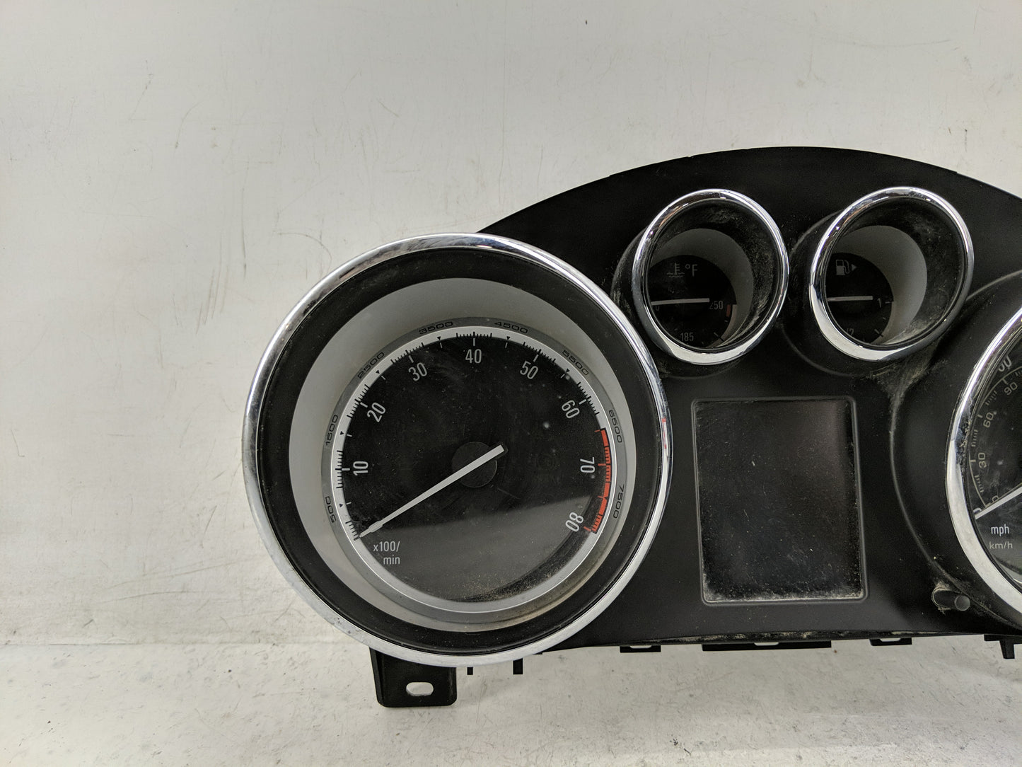 2015-2017 Buick Verano Instrument Cluster Speedometer Gauges P/N:769317-420U Fits Fits 2015 2016 2017 OEM Used Auto Parts - 