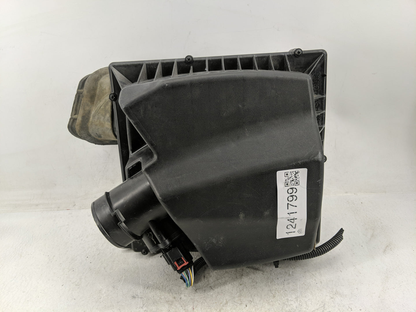 2017 Buick Verano Air Cleaner Intake-duct Hose Tube - Oemusedautoparts1.com