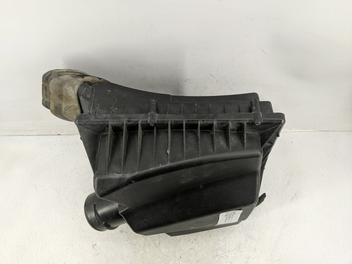 2017 Buick Verano Air Cleaner Intake-duct Hose Tube - Oemusedautoparts1.com