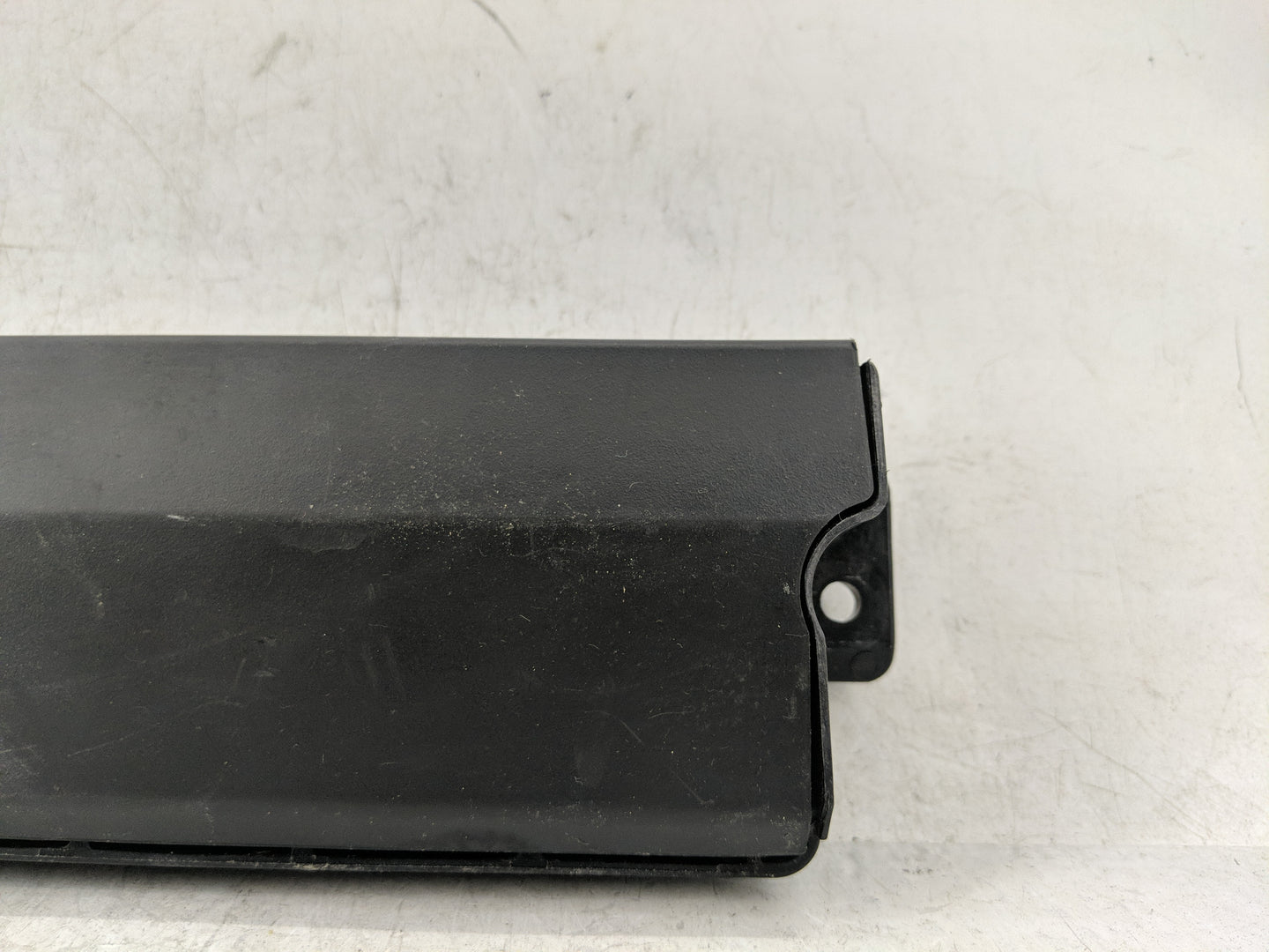2012-2017 Buick Verano Air Bag Driver Left Knee Oem - Oemusedautoparts1.com