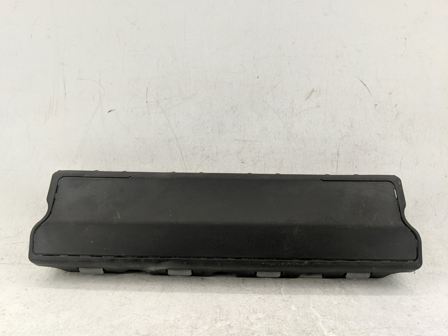 2017 Buick Verano Air Bag Driver Left Knee OEM P/N:84041708 Fits Fits 2018 2019 OEM Used Auto Parts - Oemusedautoparts1.com