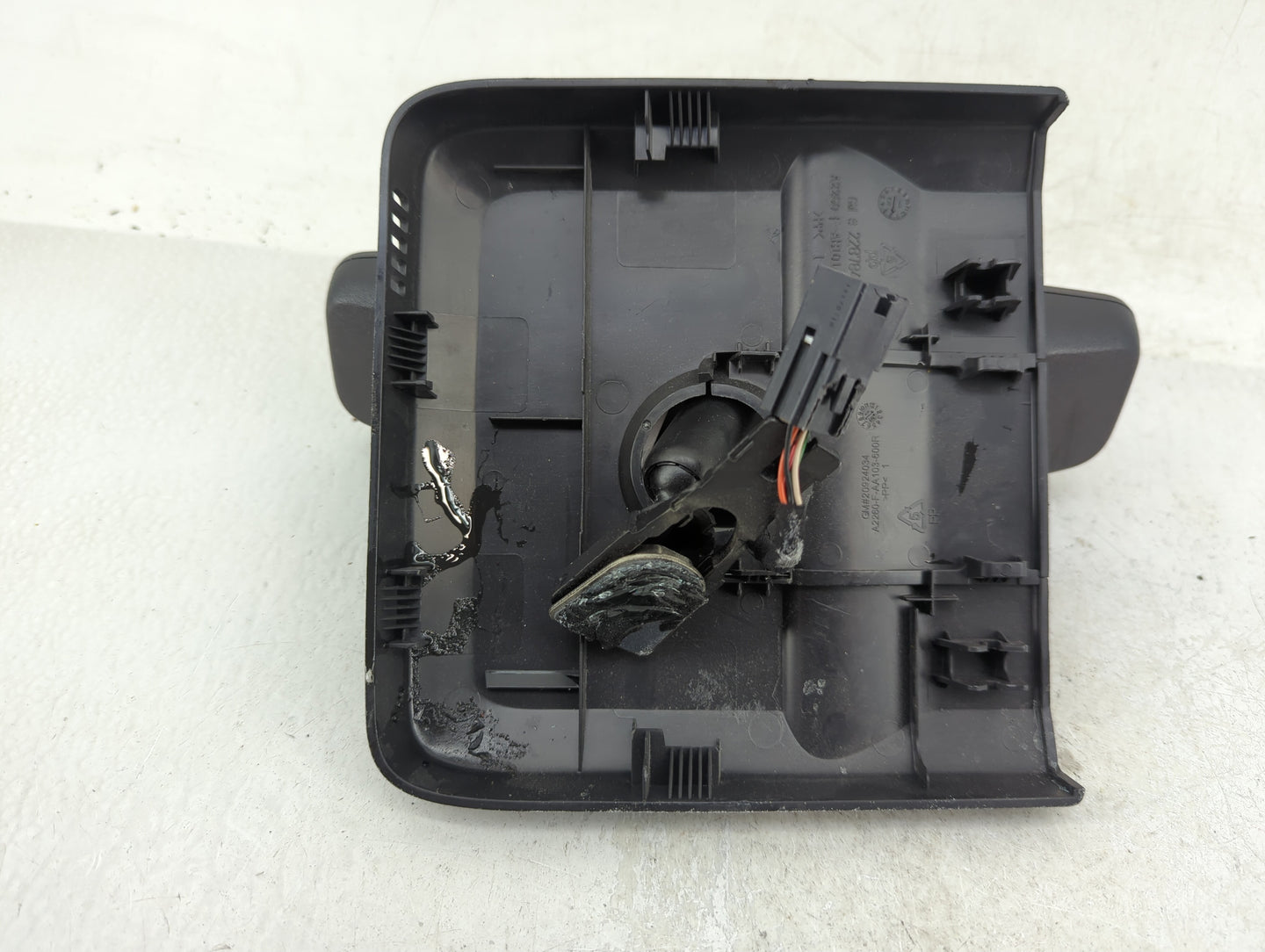 2012-2017 Buick Verano Interior Rear View Mirror Replacement OEM P/N:026391 Fits OEM Used Auto Parts - Oemusedautoparts1.com