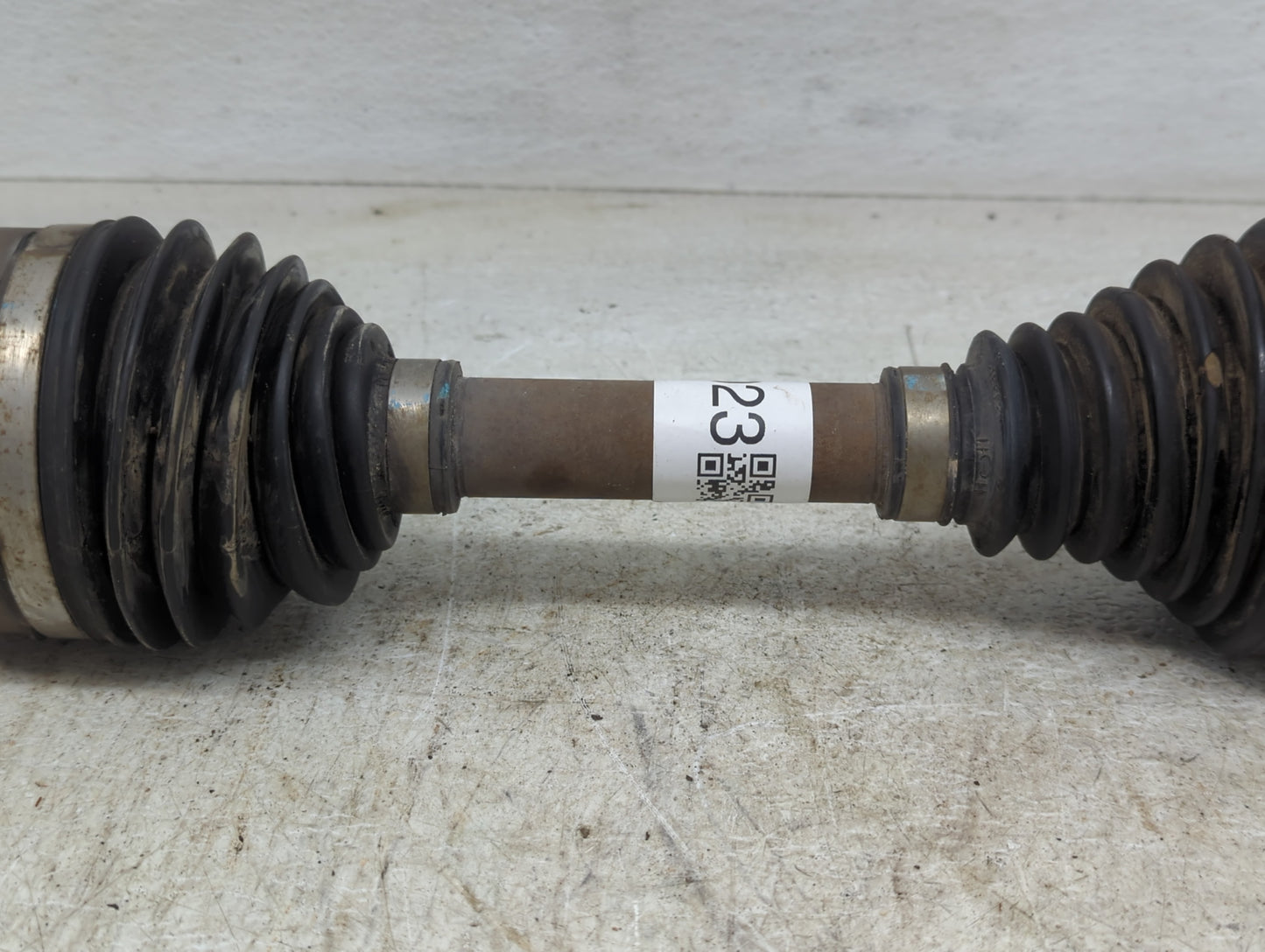 2012-2017 Buick Verano Axle Shaft Front Passenger Cv C/v - Oemusedautoparts1.com