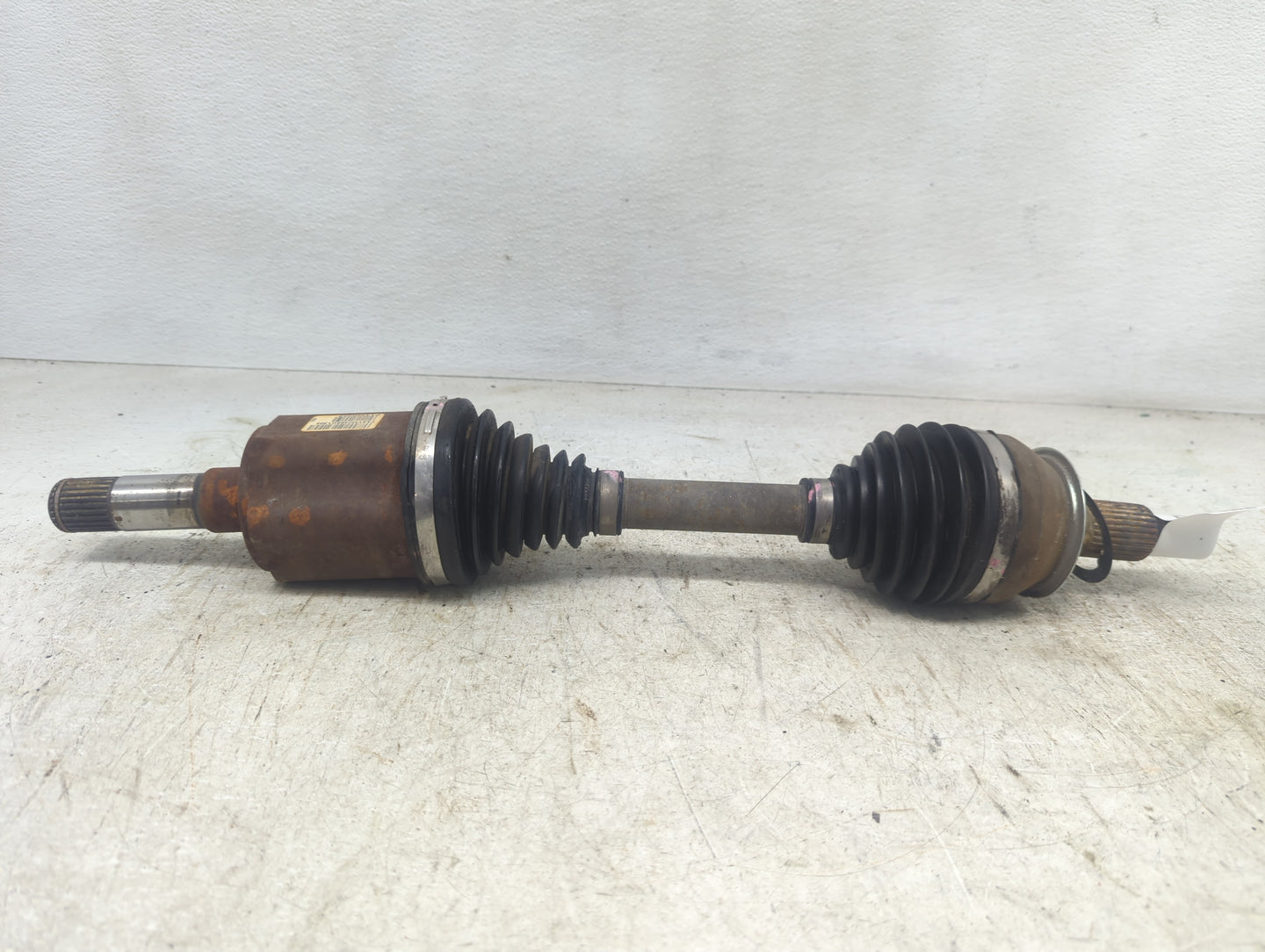 2012-2017 Buick Verano Axle Shaft Front Passenger Cv C/v - Oemusedautoparts1.com