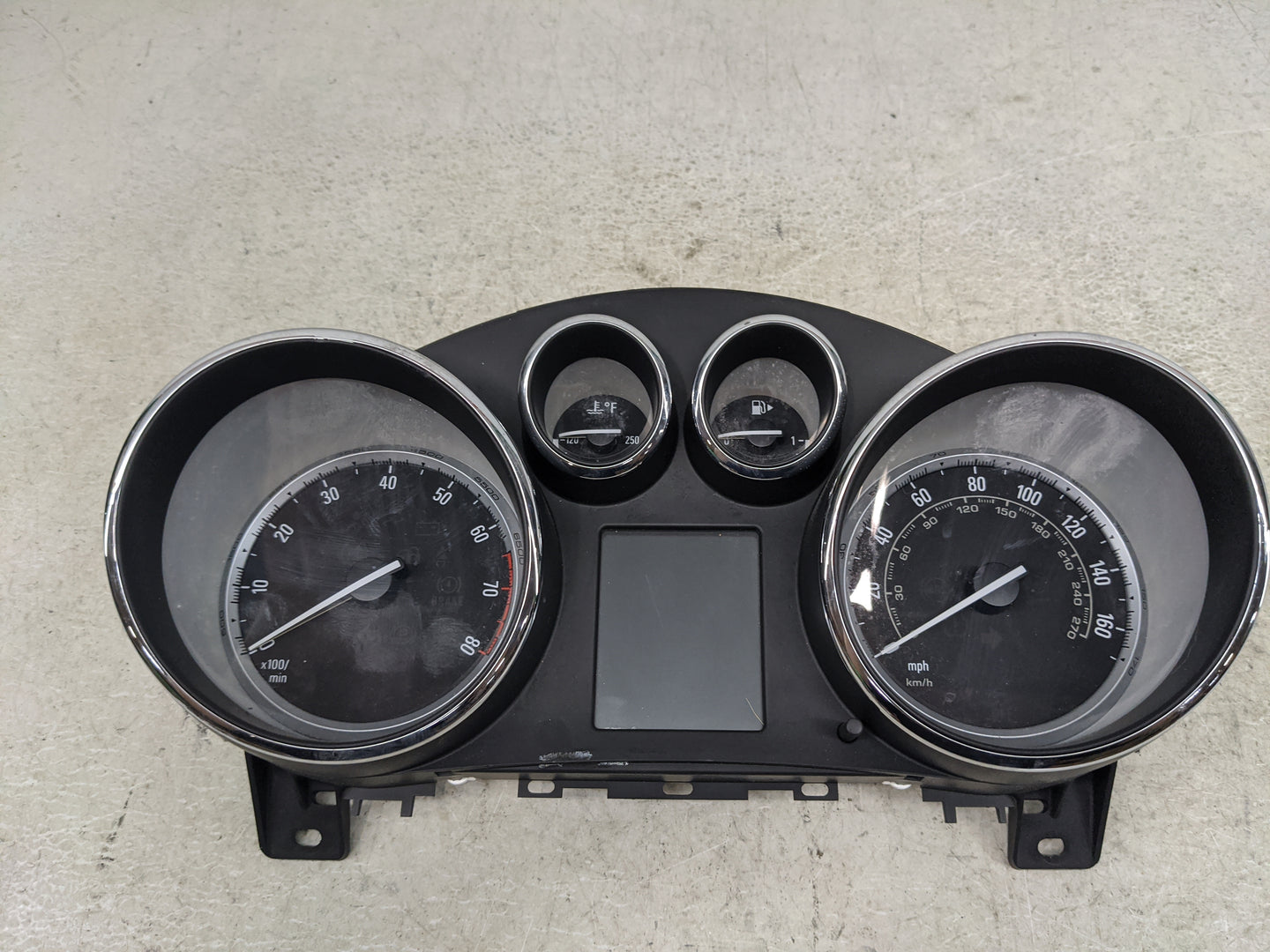 2015-2017 Buick Verano Instrument Cluster Speedometer Gauges P/N:23316331 600775881, AHG8 Miles:61K Fits Fits 2015 2016 2017