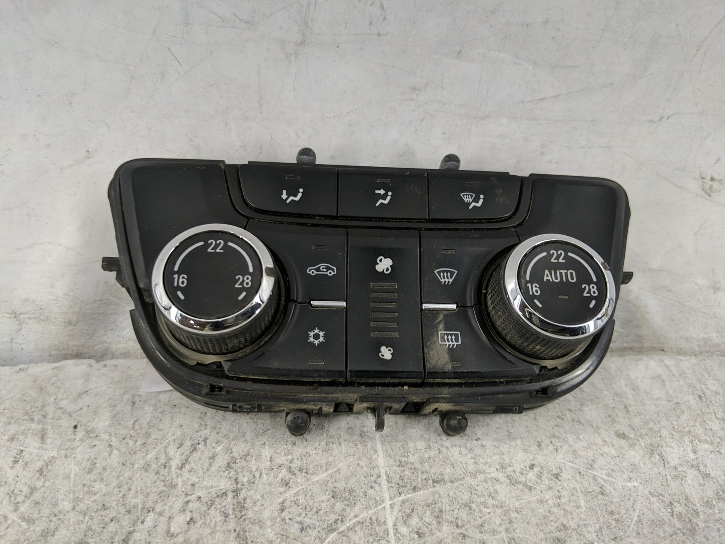 2012-2017 Buick Verano Climate Control Module Temperature AC/Heater Replacement P/N:22944952 A2C83303700 Fits OEM Used Auto 