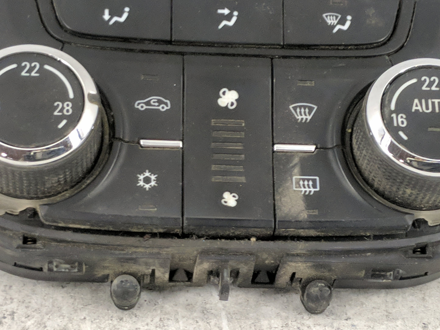 2012-2017 Buick Verano Climate Control Module Temperature AC/Heater Replacement P/N:22944952 A2C83303700 Fits OEM Used Auto 