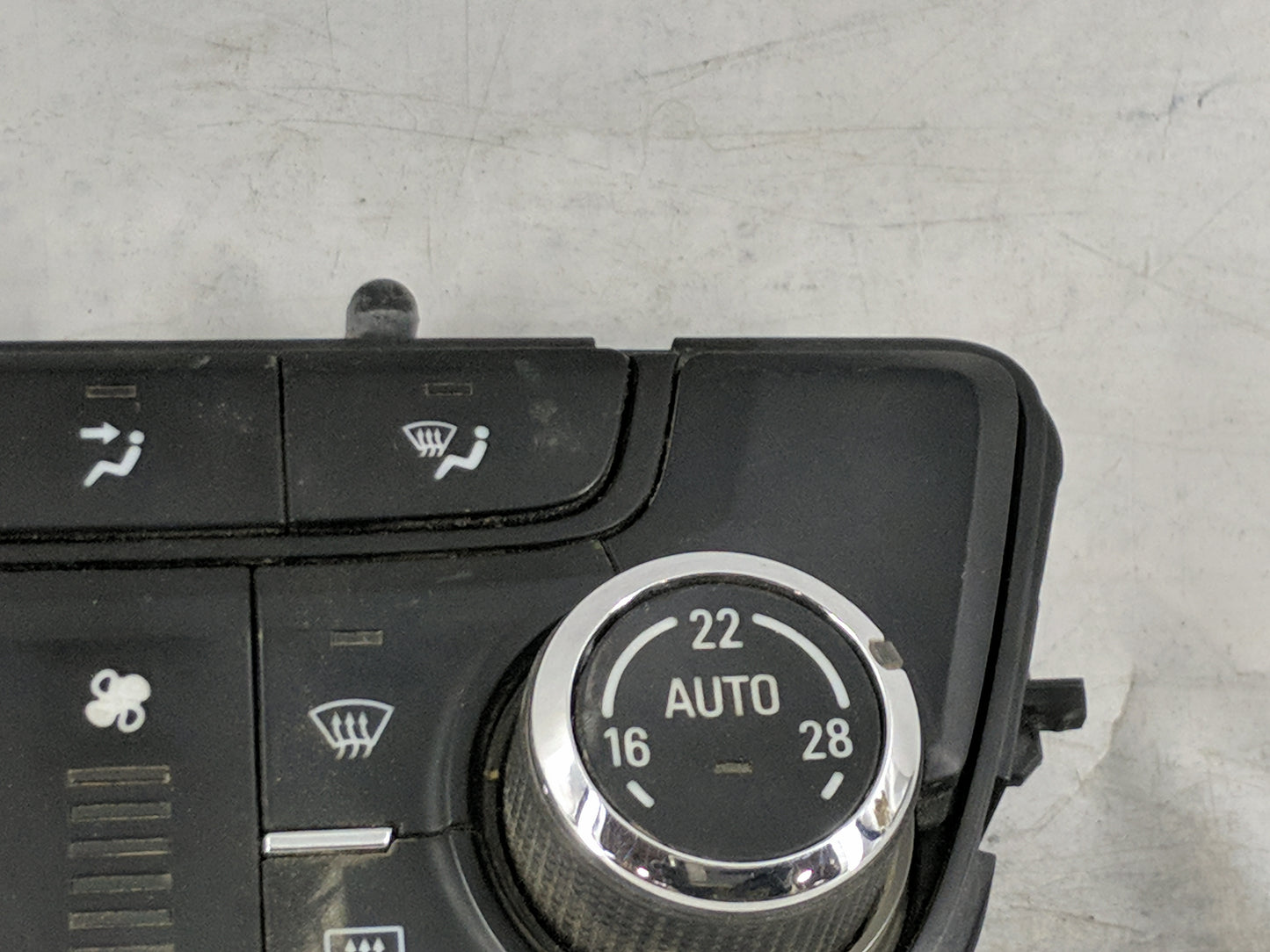 2012-2017 Buick Verano Climate Control Module Temperature AC/Heater Replacement P/N:22944952 A2C83303700 Fits OEM Used Auto 