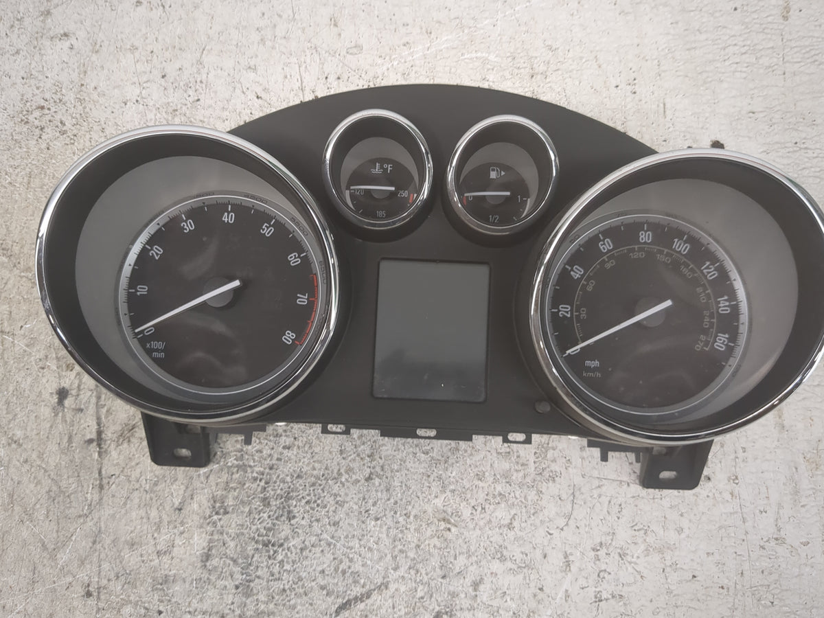 2015-2017 Buick Verano Instrument Cluster Speedometer Gauges P/N:23316331 600775881 Miles: Fits Fits 2015 2016 2017 OEM Used