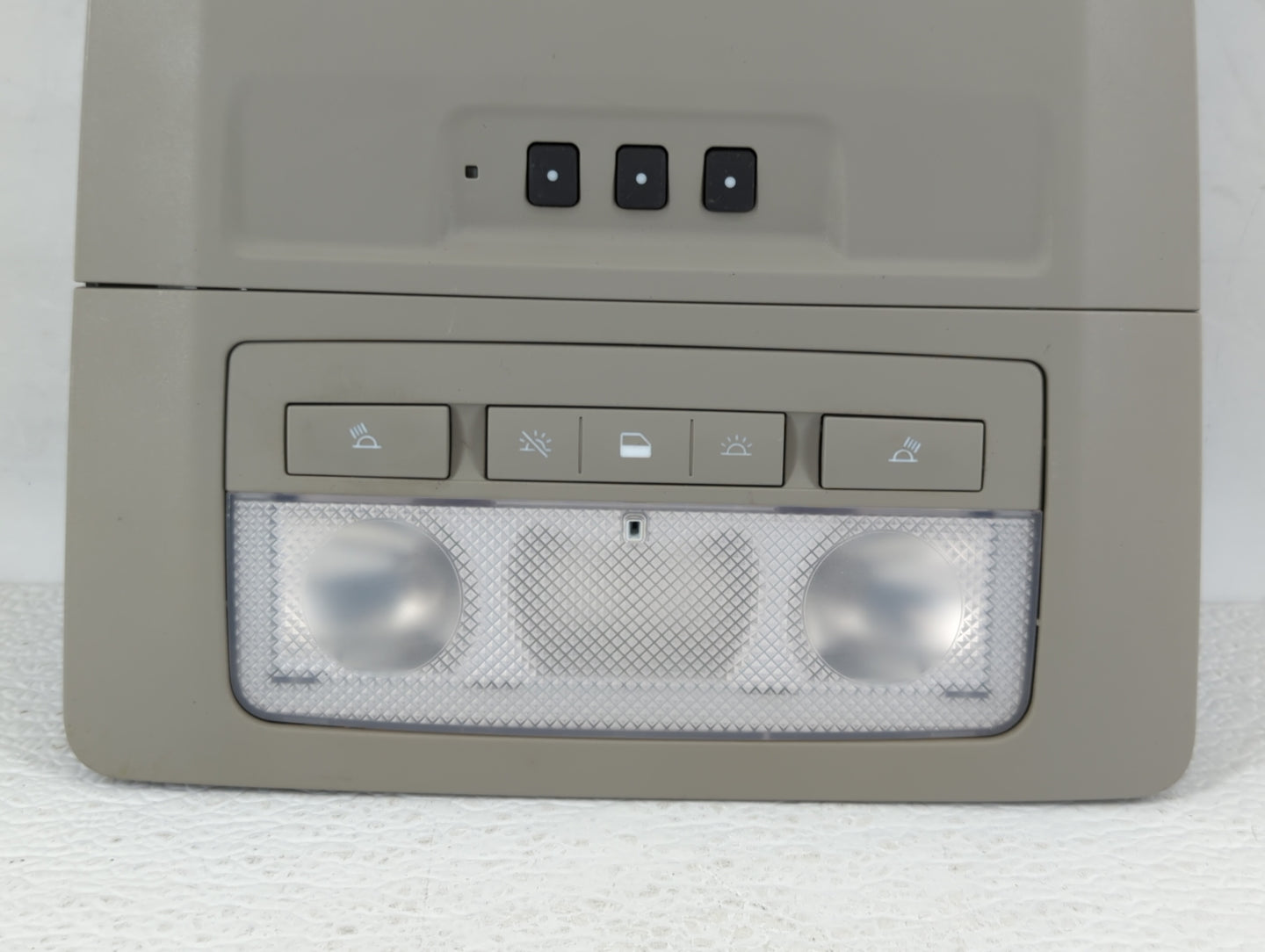 2017 Buick Verano Overhead Roof Console Grey - Oemusedautoparts1.com