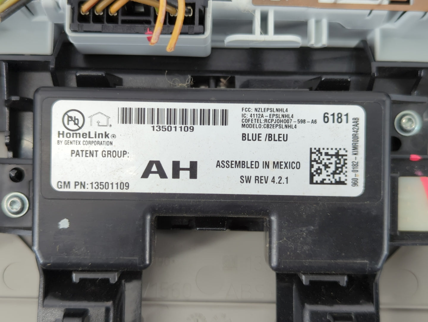 2017 Buick Verano Overhead Roof Console Grey - Oemusedautoparts1.com