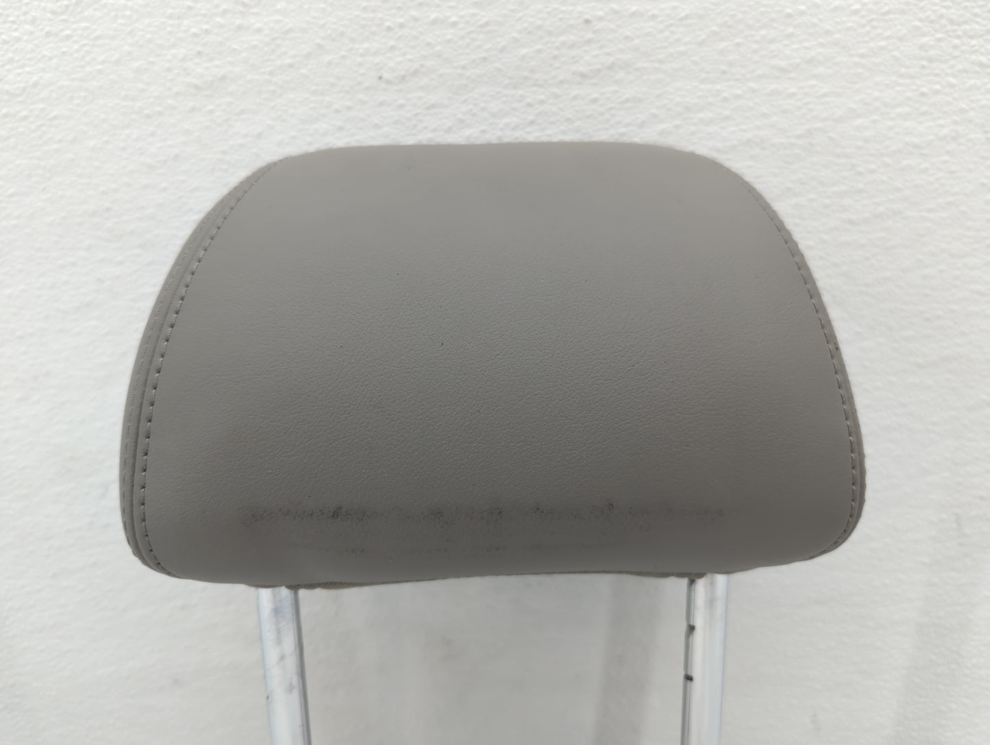 2015-2017 Buick Verano Headrest Head Rest Rear Seat Grey - Oemusedautoparts1.com