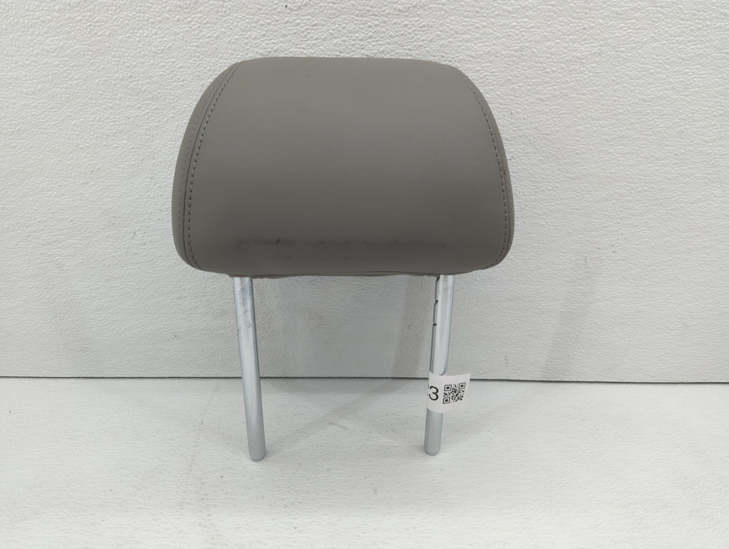 2015-2017 Buick Verano Headrest Head Rest Rear Seat Grey - Oemusedautoparts1.com