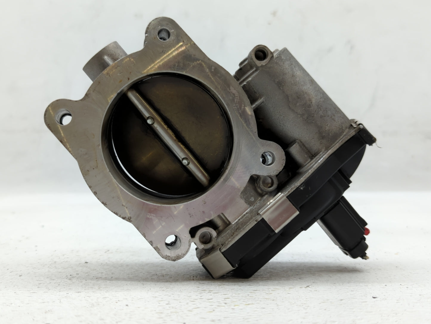 2016-2017 Buick Verano Throttle Body P/N:12670834AA Fits Fits 2016 2017 OEM Used Auto Parts - Oemusedautoparts1.com