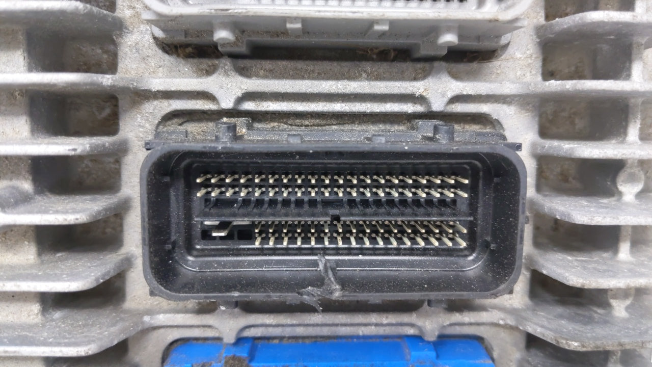 2017 Buick Verano PCM Engine Control Computer ECU ECM PCU OEM P/N:12667002 12667189 12685918 Fits Fits 2018 2019 OEM Used Au