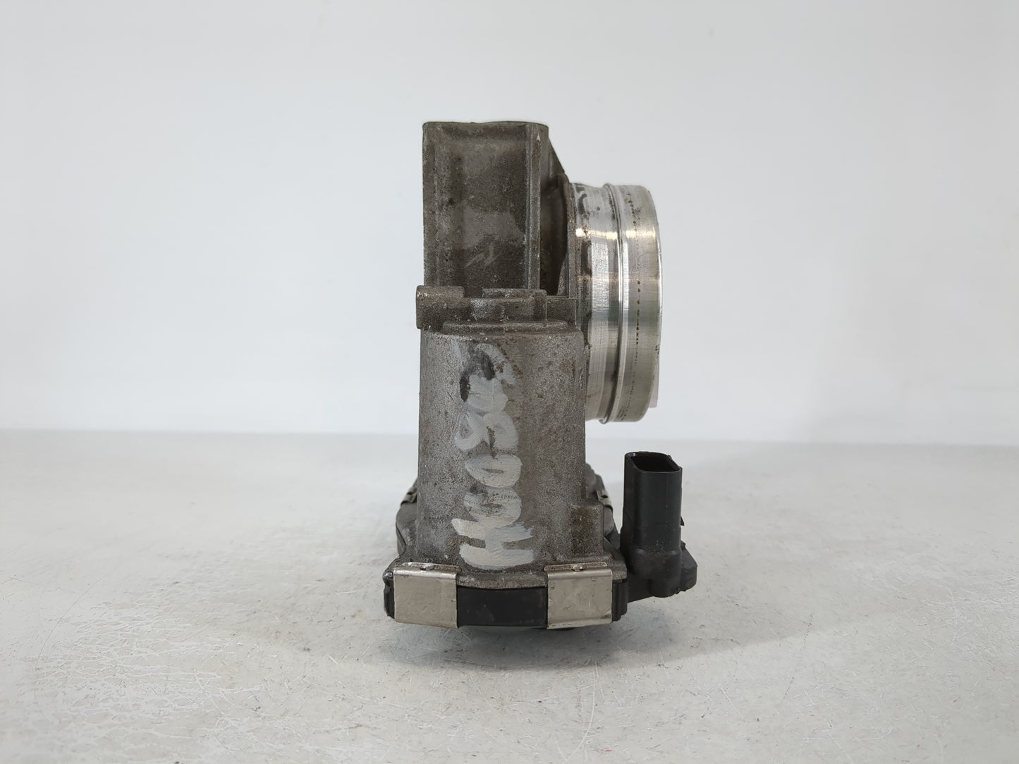 2013-2018 Cadillac Ats Throttle Body P/N:12670837AA Fits Fits 2013 2014 2015 2016 2017 2018 2019 2020 2021 OEM Used Auto Par