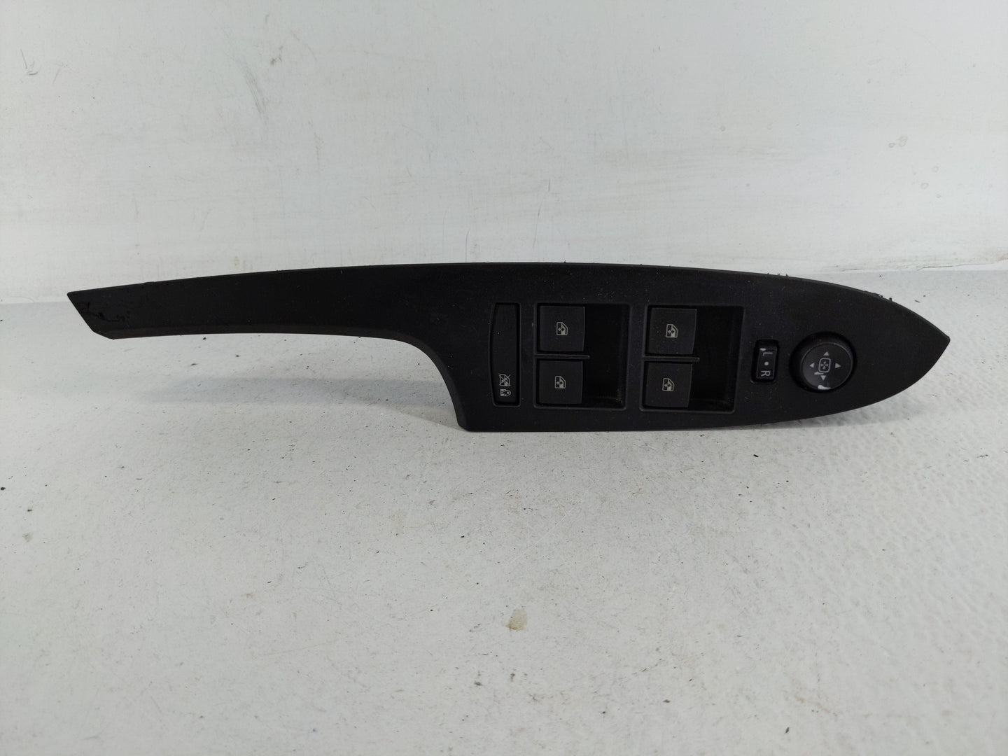 2014-2018 Cadillac Ats Master Power Window Switch Replacement Driver Side Left P/N:23441475 92259977 Fits OEM Used Auto Part