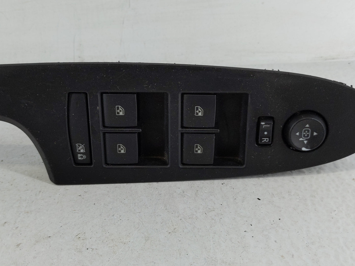 2014-2018 Cadillac Ats Master Power Window Switch Replacement Driver Side Left P/N:23441475 92259977 Fits OEM Used Auto Part
