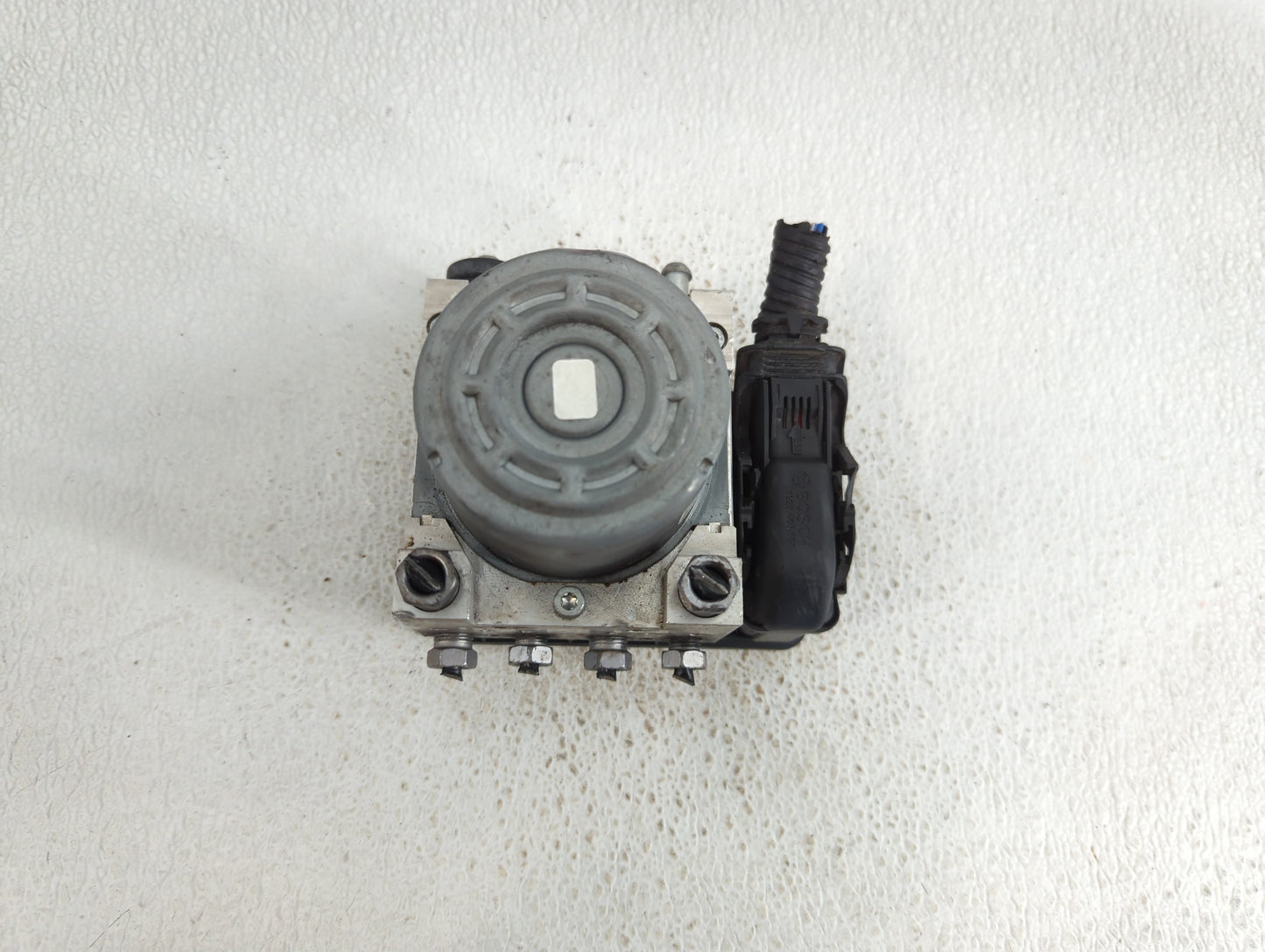 2017-2018 Cadillac Ats ABS Pump Control Module Replacement P/N:84100724 Fits Fits 2017 2018 OEM Used Auto Parts - Oemusedaut