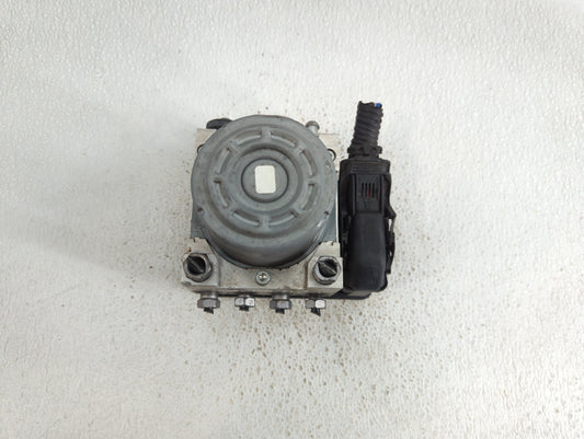 2017-2018 Cadillac Ats ABS Pump Control Module Replacement P/N:84100724 Fits Fits 2017 2018 OEM Used Auto Parts