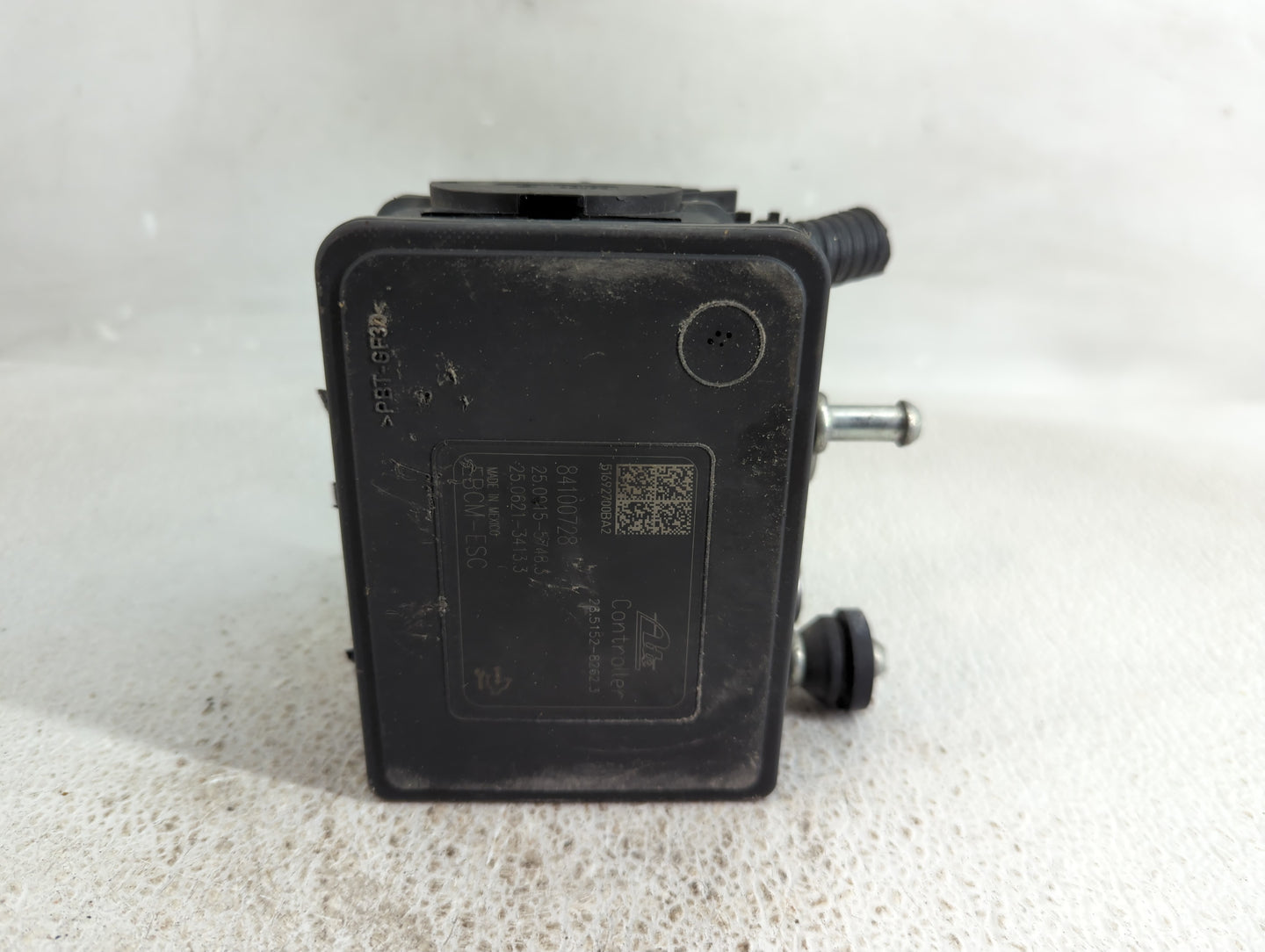 2017-2018 Cadillac Ats ABS Pump Control Module Replacement P/N:84100724 Fits Fits 2017 2018 OEM Used Auto Parts - Oemusedaut