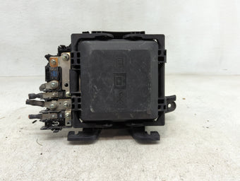 compare product 2017-2018 Cadillac Ats Fusebox Fuse Box Panel Relay Module P/N:23359587 84014012 Fits Fits 2017 2018 2019 OEM Used Auto Parts