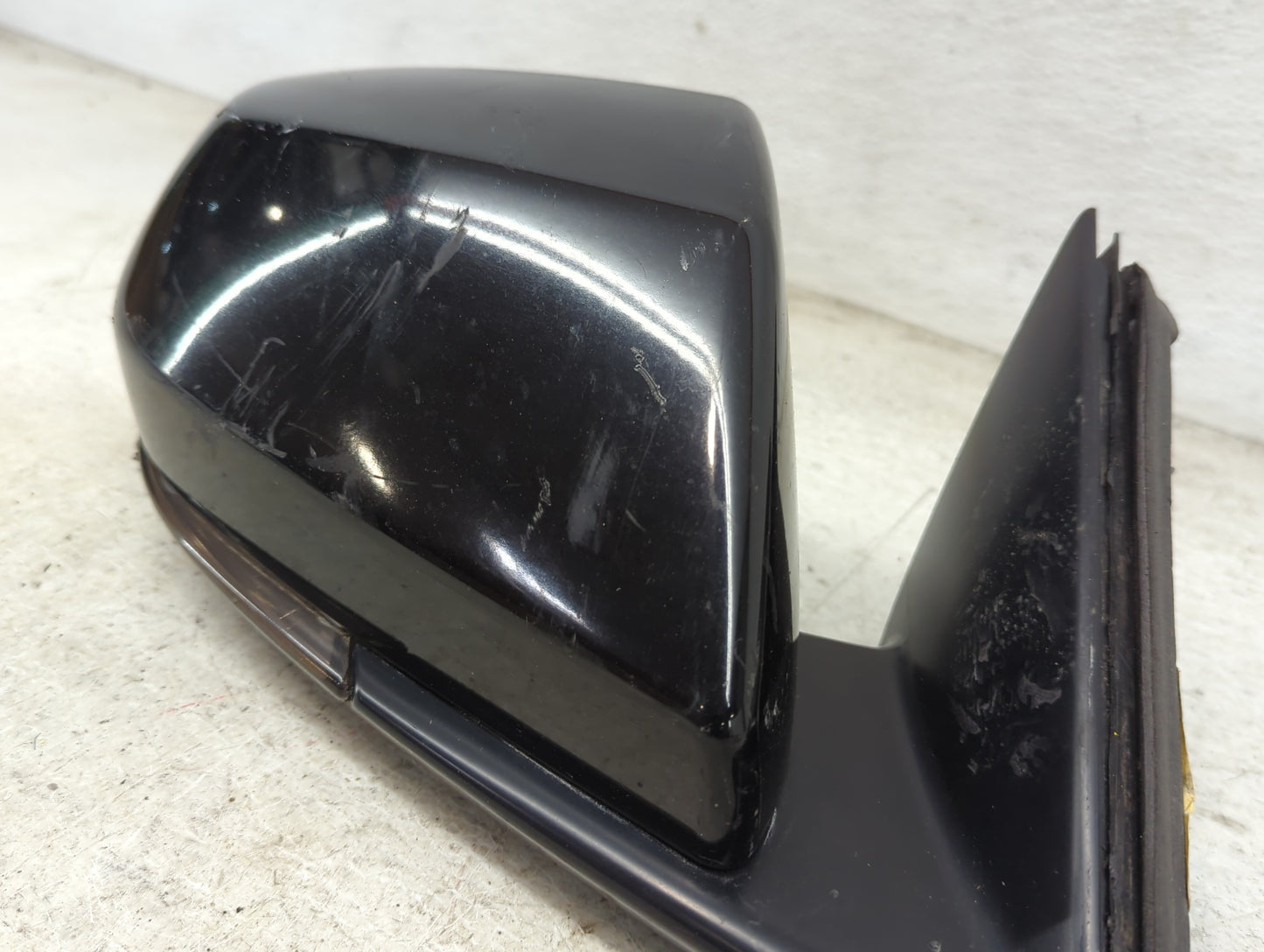 2014-2018 Cadillac Ats Passenger Side View Mirror - Right Door Mirror OEM Used - Oemusedautoparts1.com