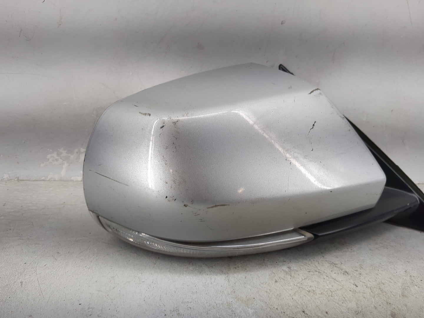 2014-2018 Cadillac Ats Passenger Side View Mirror - Right Door Mirror OEM Used - Oemusedautoparts1.com