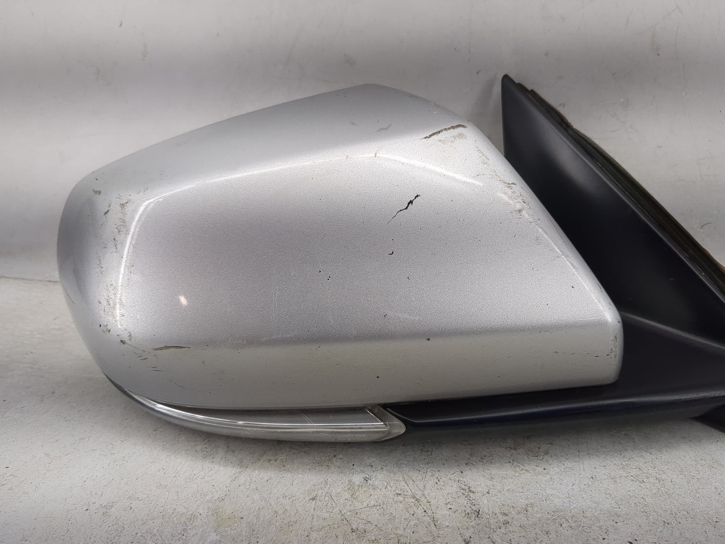 2014-2018 Cadillac Ats Passenger Side View Mirror - Right Door Mirror OEM Used - Oemusedautoparts1.com