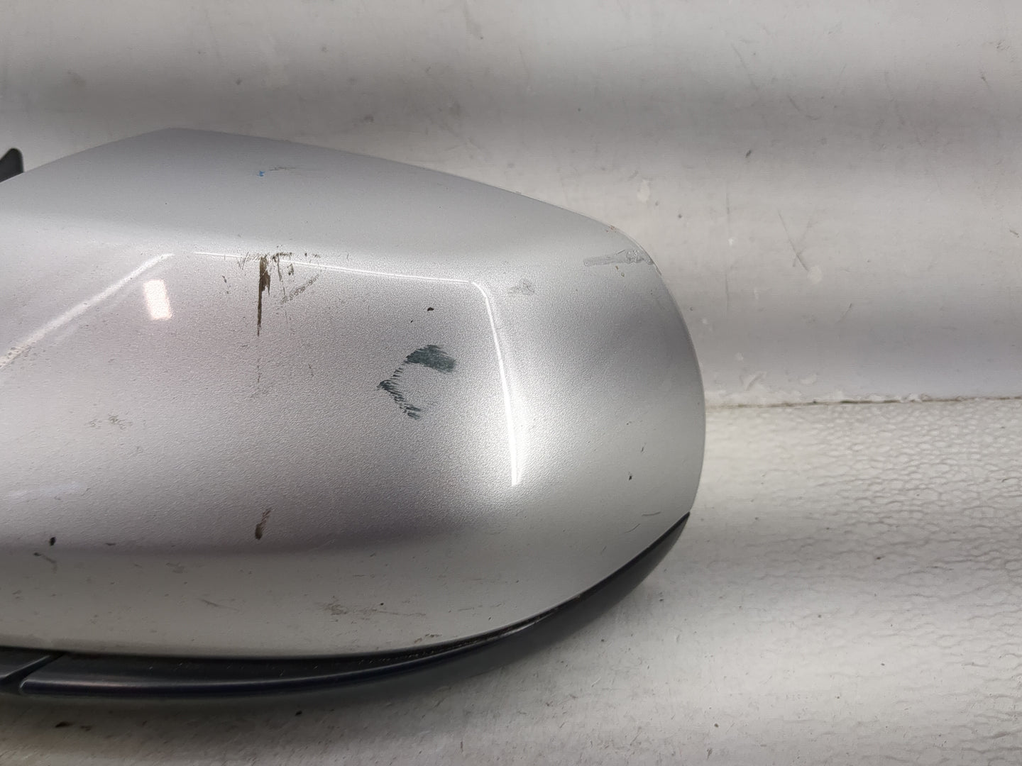 2014-2018 Cadillac Ats Driver Side View Mirror - Left Door Mirror OEM Used - Oemusedautoparts1.com