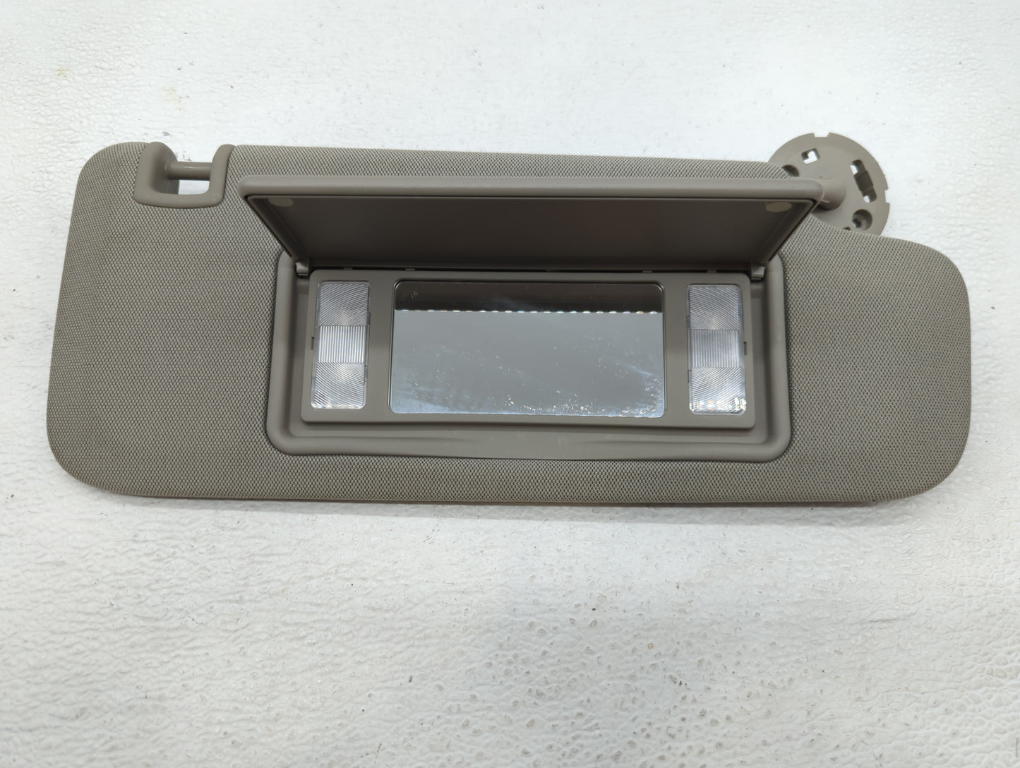 2014-2018 Cadillac Ats Sun Visor Shade Replacement Passenger Right Mirror Fits Fits 2014 2015 2016 2017 2018 2019 OEM Used A