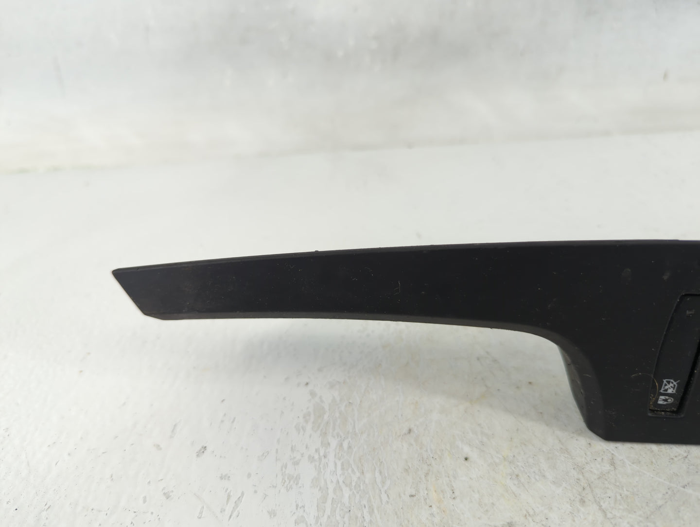 2018 Cadillac Ats Master Power Window Switch Replacement Driver Side Left P/N:92259977 Fits OEM Used Auto Parts - Oemusedaut