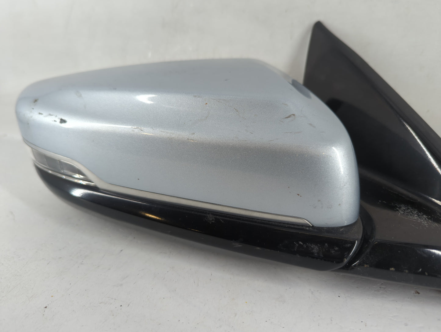 2015-2018 Cadillac Ats Passenger Side View Mirror - Right Door Mirror OEM Used - Oemusedautoparts1.com