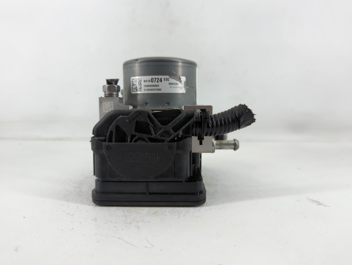 2017-2018 Cadillac Ats ABS Pump Control Module Replacement P/N:84100724 Fits Fits 2017 2018 OEM Used Auto Parts - Oemusedaut