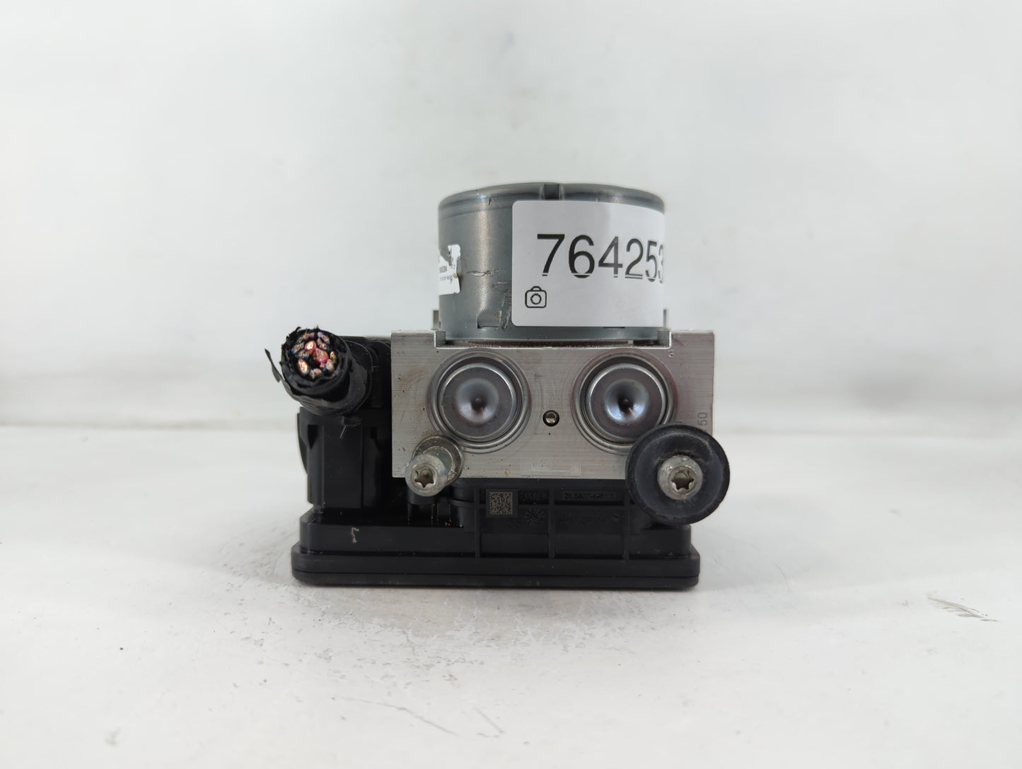 2017-2018 Cadillac Ats ABS Pump Control Module Replacement P/N:84100724 Fits Fits 2017 2018 OEM Used Auto Parts - Oemusedaut
