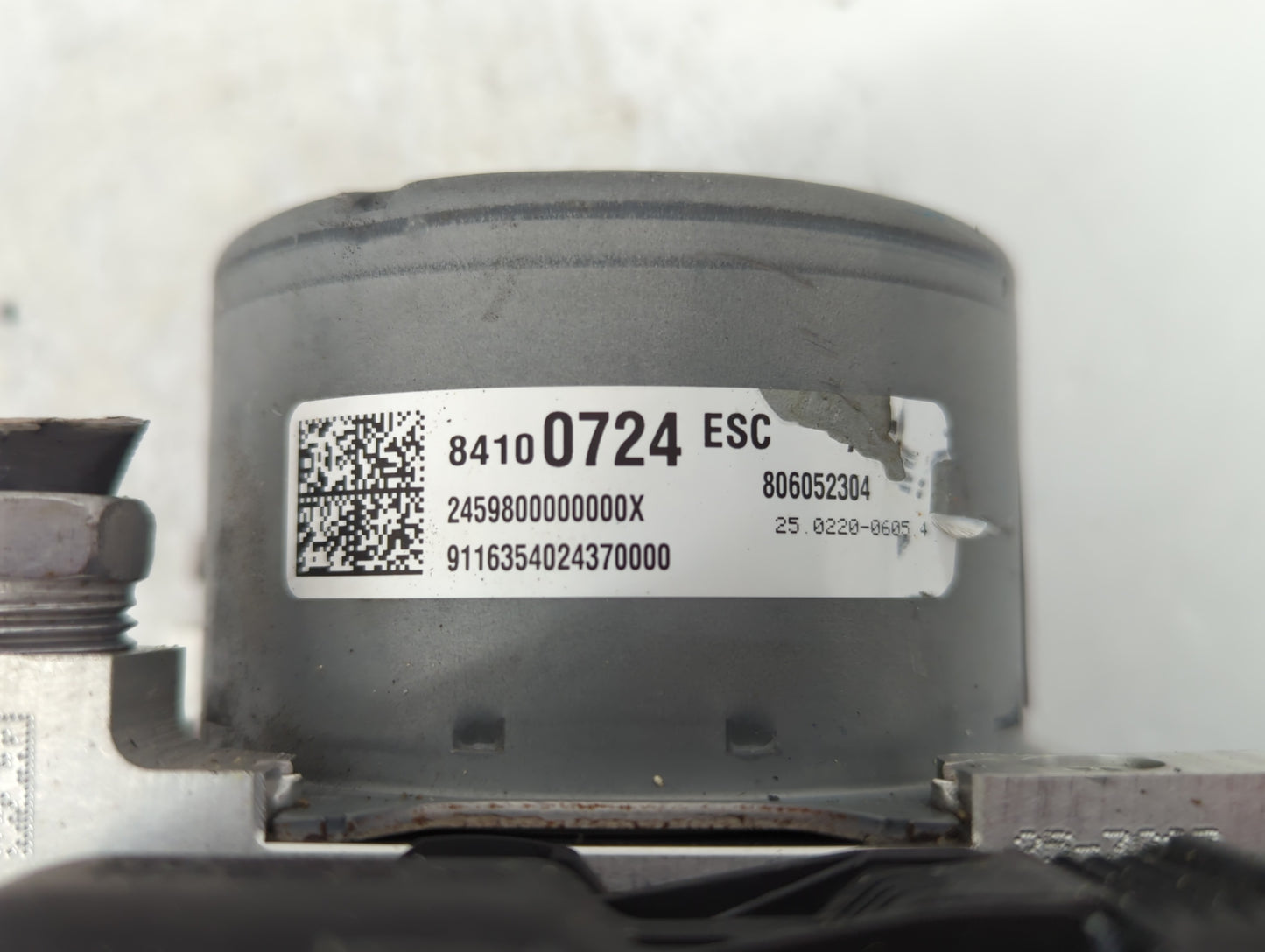 2017-2018 Cadillac Ats ABS Pump Control Module Replacement P/N:84100724 Fits Fits 2017 2018 OEM Used Auto Parts - Oemusedaut