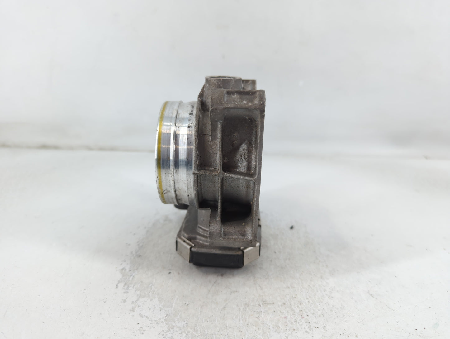 2013-2018 Cadillac Ats Throttle Body P/N:12670837AA Fits Fits 2013 2014 2015 2016 2017 2018 2019 2020 2021 OEM Used Auto Par