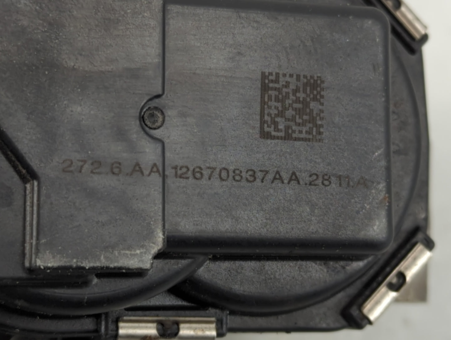 2013-2018 Cadillac Ats Throttle Body P/N:12670837AA Fits Fits 2013 2014 2015 2016 2017 2018 2019 2020 2021 OEM Used Auto Par