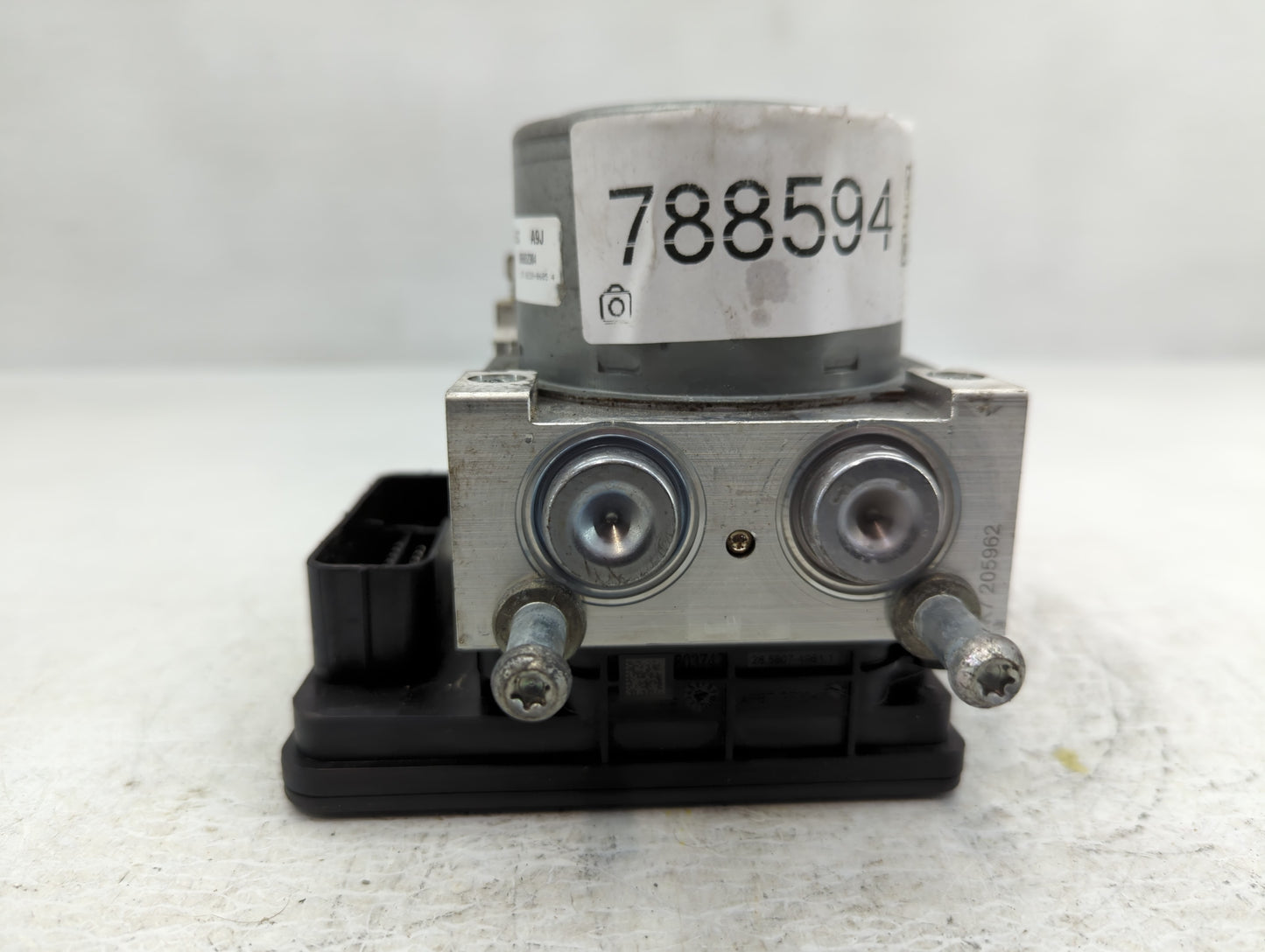 2017-2018 Cadillac Ats ABS Pump Control Module Replacement P/N:84100724 Fits Fits 2017 2018 OEM Used Auto Parts - Oemusedaut
