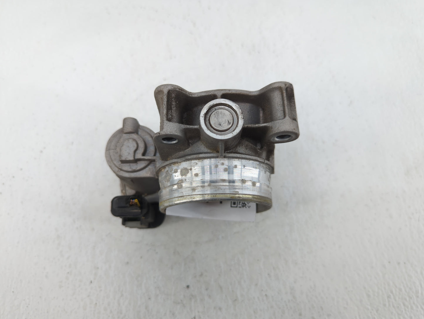 2016-2018 Cadillac Ct6 Throttle Body P/N:12670837AA Fits Fits 2013 2014 2015 2016 2017 2018 2019 2020 2021 OEM Used Auto Par
