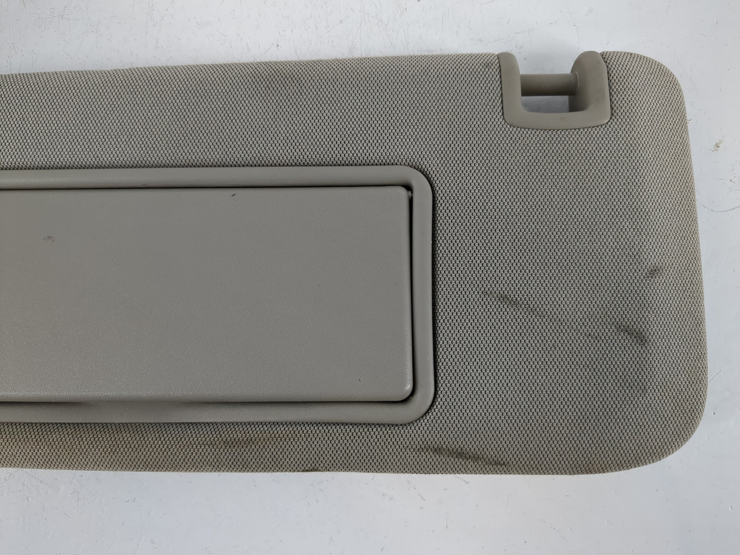 2014-2019 Cadillac Cts Sun Visor Shade Replacement Driver Left Mirror Fits Fits 2014 2015 2016 2017 2018 2019 OEM Used Auto 