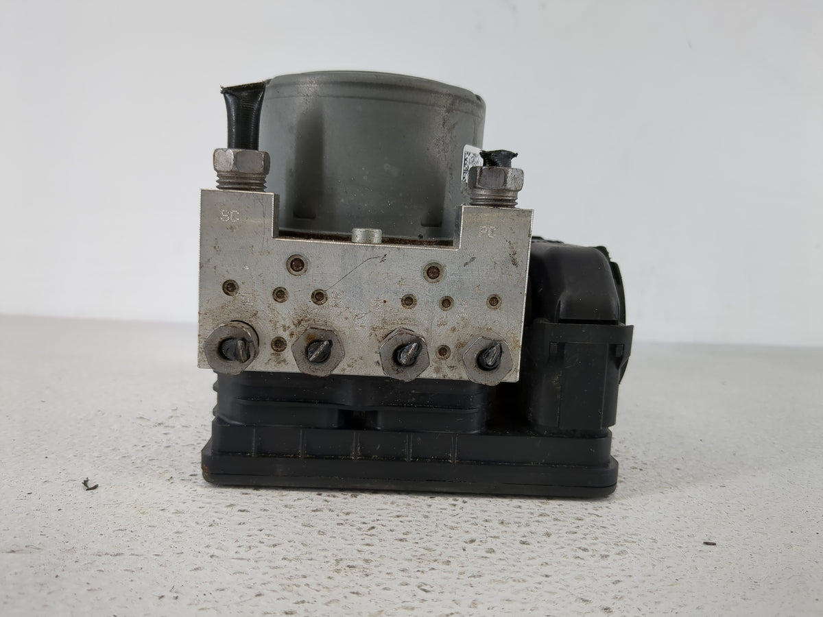 2017-2019 Cadillac Cts Anti-Lock Brake ABS Pump Module Actuator OEM P/N:84100724 Fits Fits 2017 2018 2019 OEM Used Auto Part