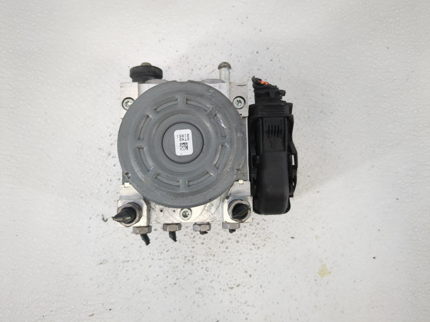 2017-2019 Cadillac Cts ABS Pump Control Module Replacement P/N:84100724 Fits Fits 2017 2018 2019 OEM Used Auto Parts - Oemus