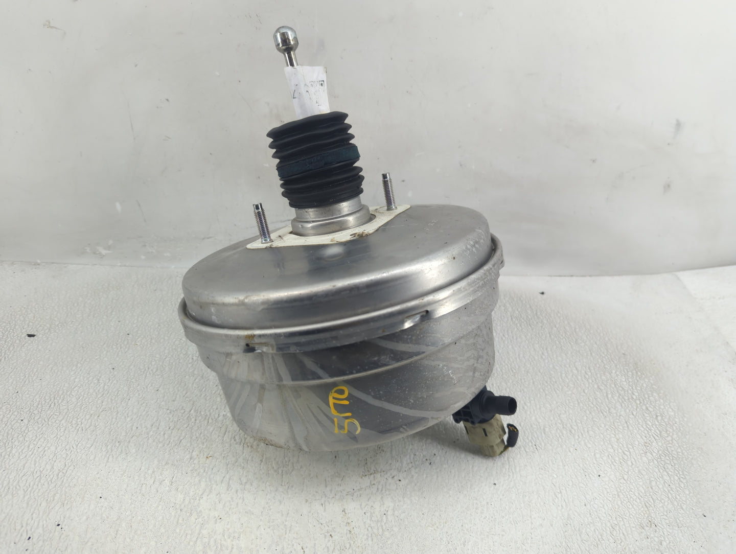 2014-2016 Cadillac Cts Power Brake Booster Oem - Oemusedautoparts1.com