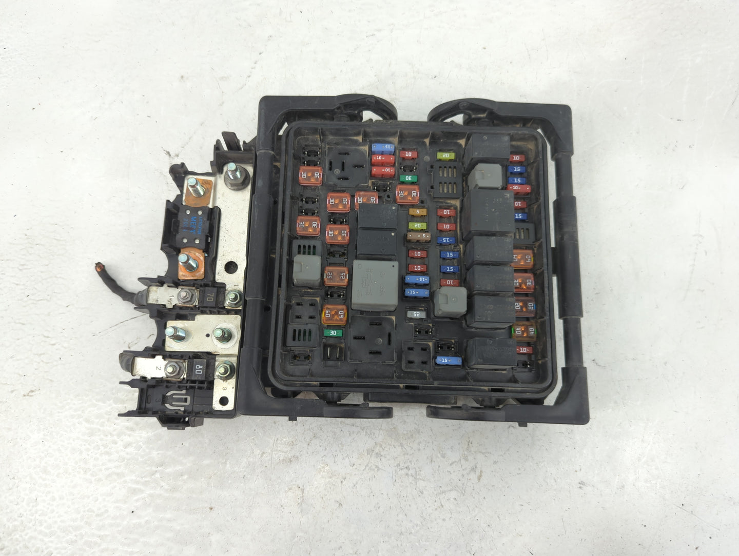 2017-2019 Cadillac Cts Fusebox Fuse Box Panel Relay Module P/N:84014012 Fits Fits 2017 2018 2019 OEM Used Auto Parts - Oemus